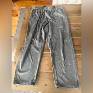 Nike Mens Gray Joggers Vintage Livestrong Logo